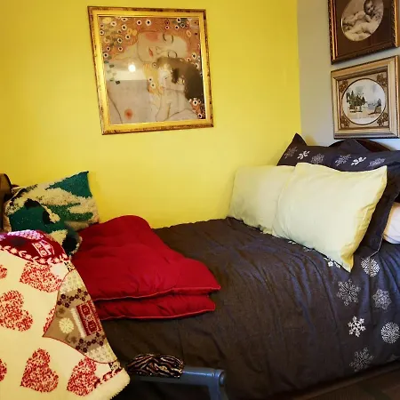 Le Cloky Bed & Breakfast