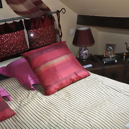 Bed & Breakfast Le Cloky 4*