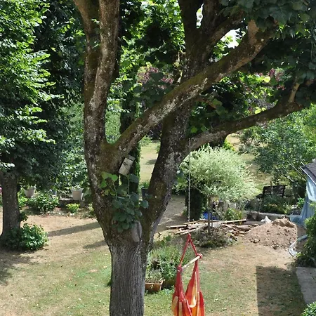 Le Cloky Bed & Breakfast 4*